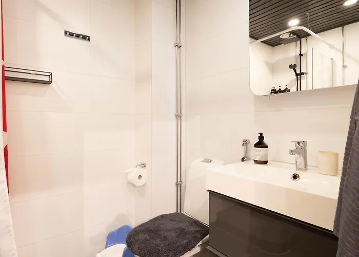 Apartman Helsinki Apartment 1 Min Metro 2 To 8 Guests Near City Center Free Breakfast And Wifi *