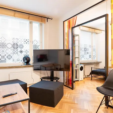 Lejlighed 1 Min Metro 2 To 8 Guests Near Center Free Breakfast And Wifi *
